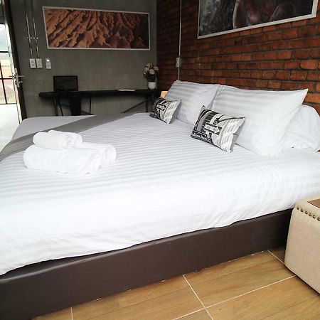 Unique Loft Apartment شاطئ كامالا المظهر الخارجي الصورة