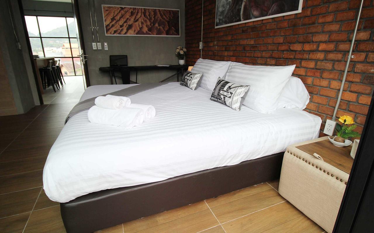 Unique Loft Apartment شاطئ كامالا المظهر الخارجي الصورة